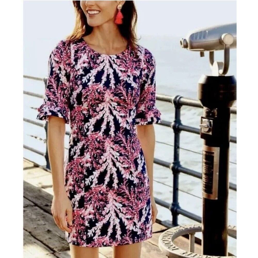 Lilly‎ Pulitzer Women’s Pink/Navy Fiesta
Beyond the Sea Flare Sleeve Dress